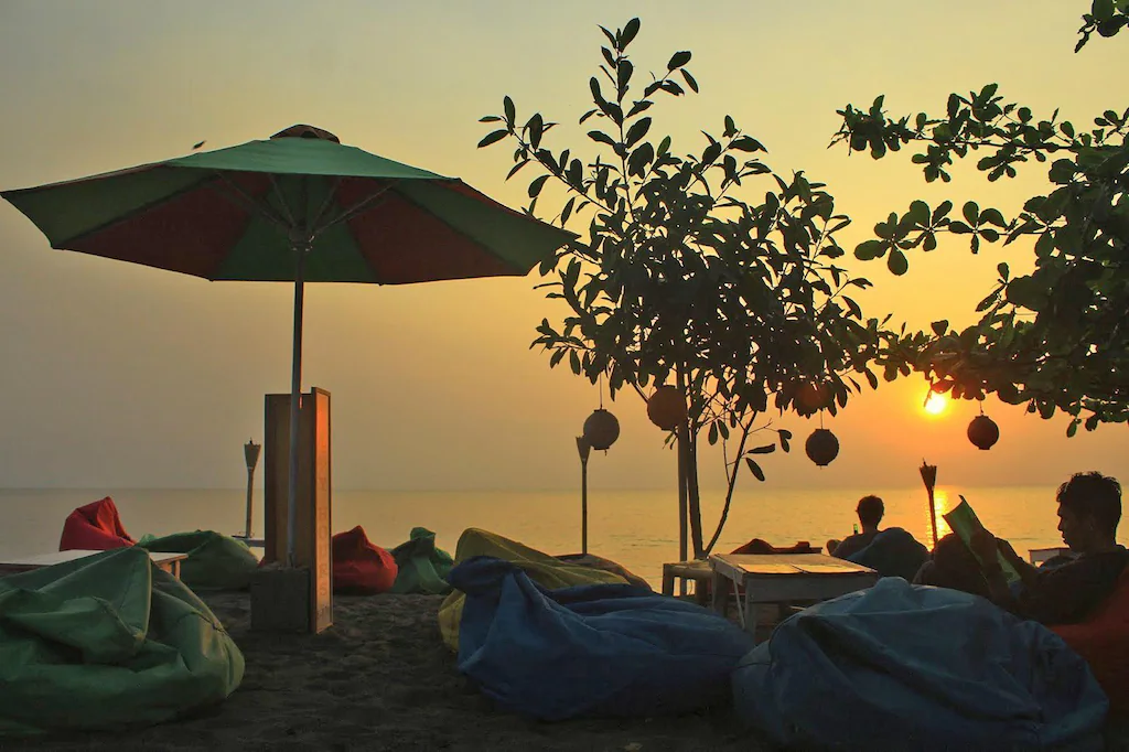 Sunset beach lounge in front of Joje Hotel